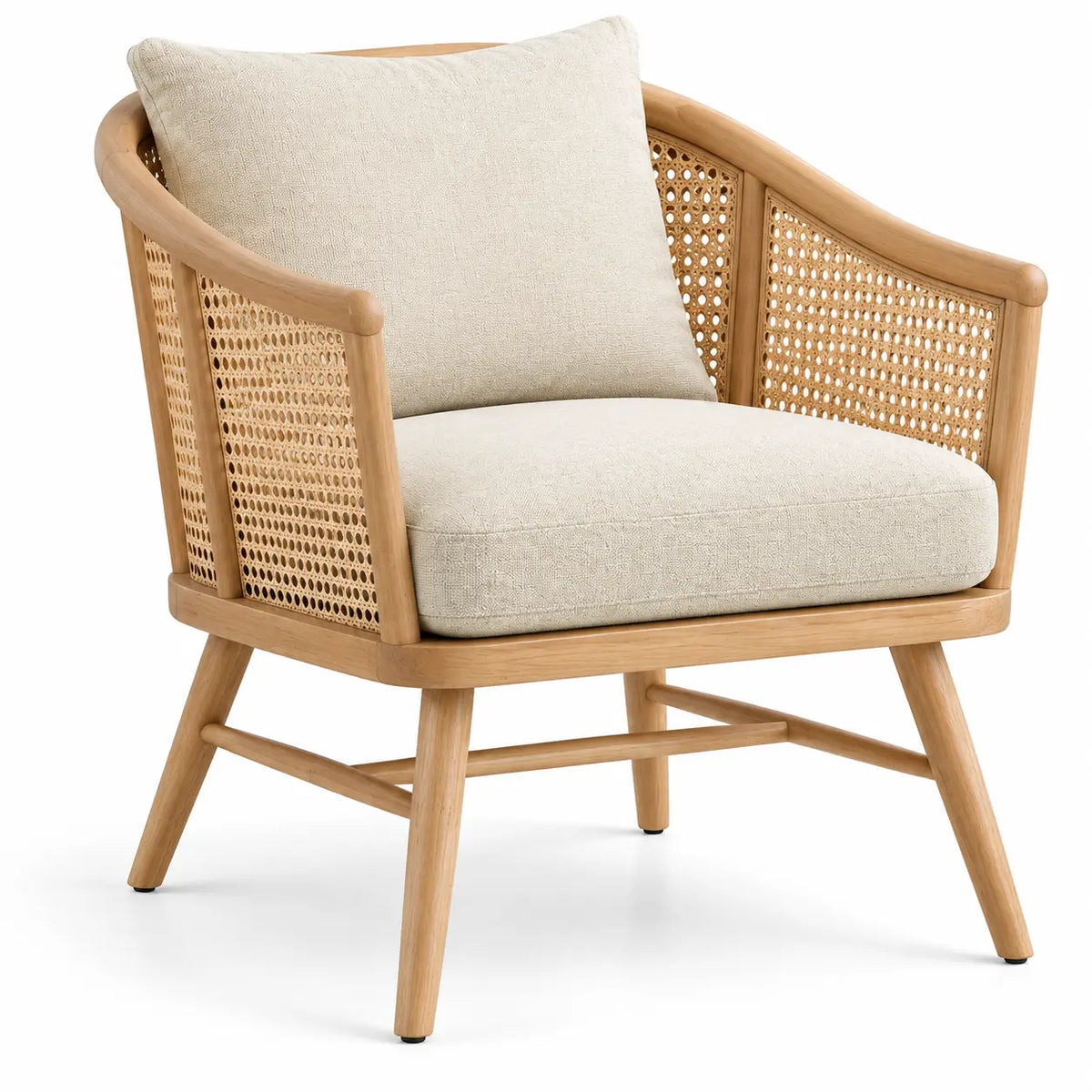 Fauteuil à côtés ajourés et coussins clairs sur pieds inclinés, beige